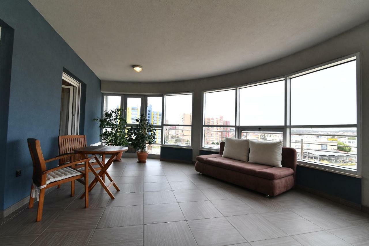 City Penthouse Vita Pula Extérieur photo